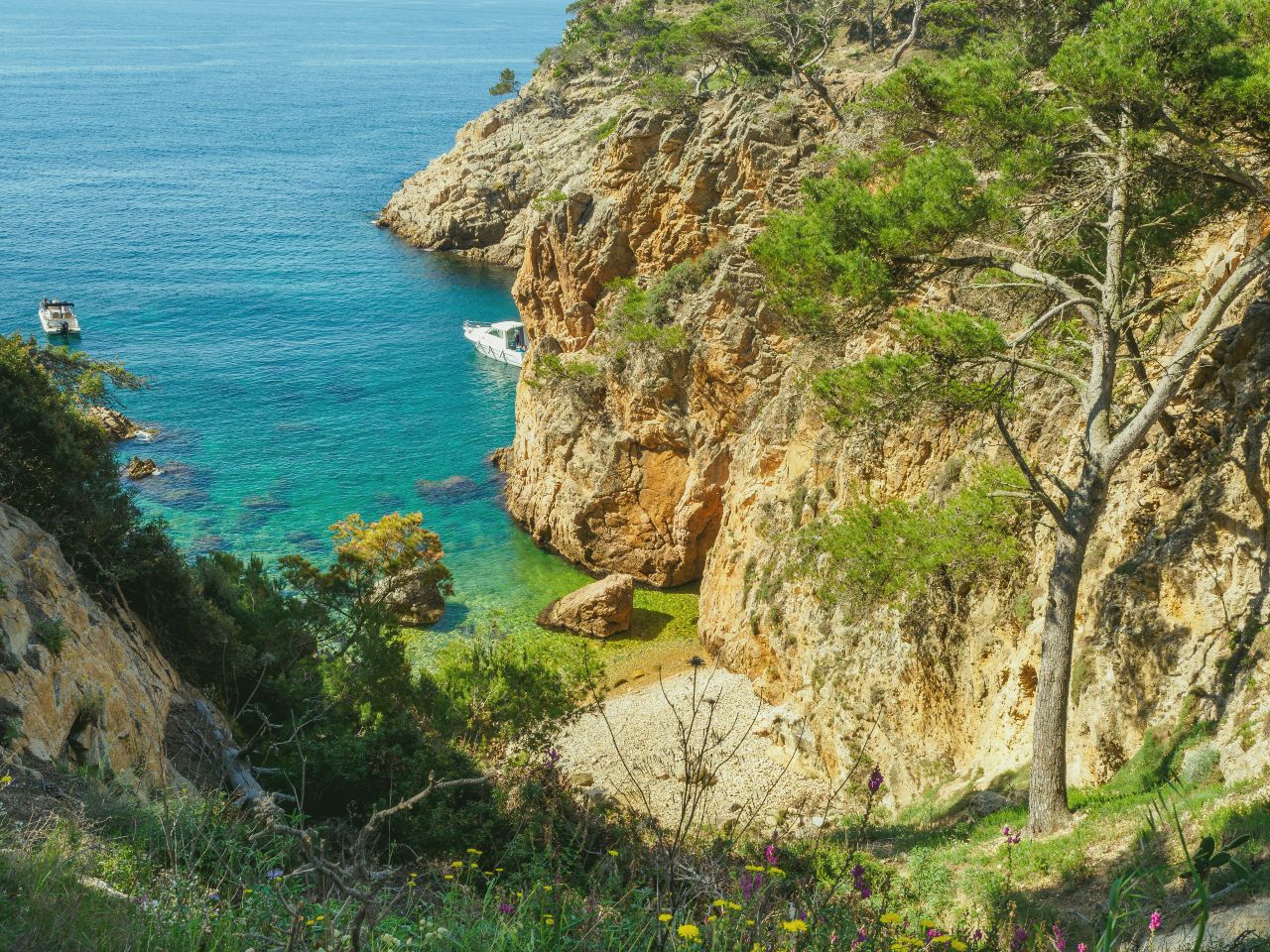 MediteranSeaStones padel camp